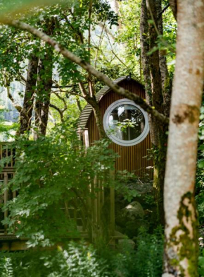 Отель RiverBeds - Luxury Wee Lodges with Hot Tubs  Баллахулиш